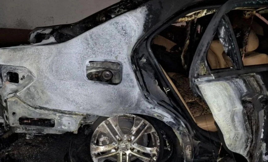 Potpuno izgorio automobil u mostarskom naselju Rudnik
